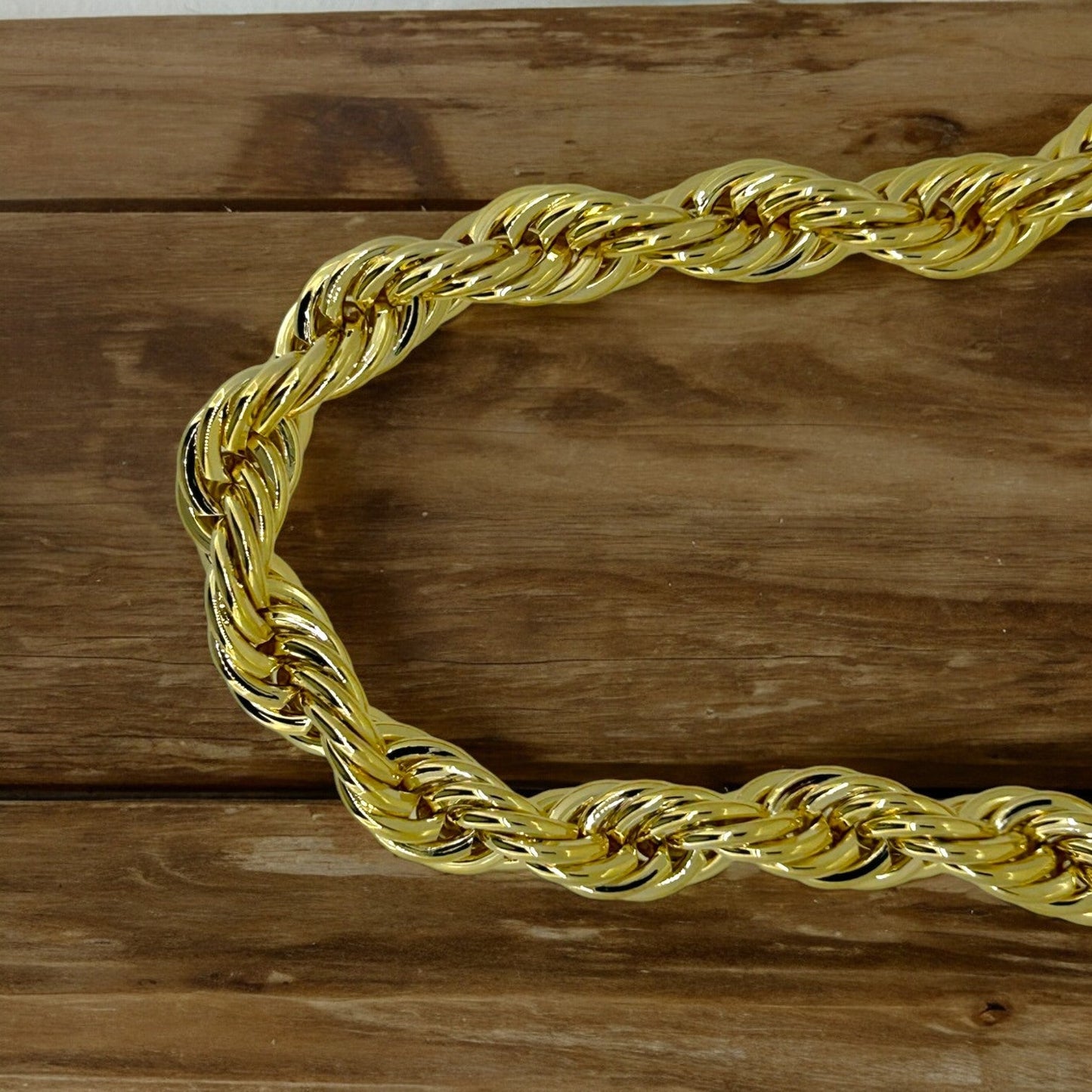 12mm Gold Rope Chain 30 Inch Patterned Clasp